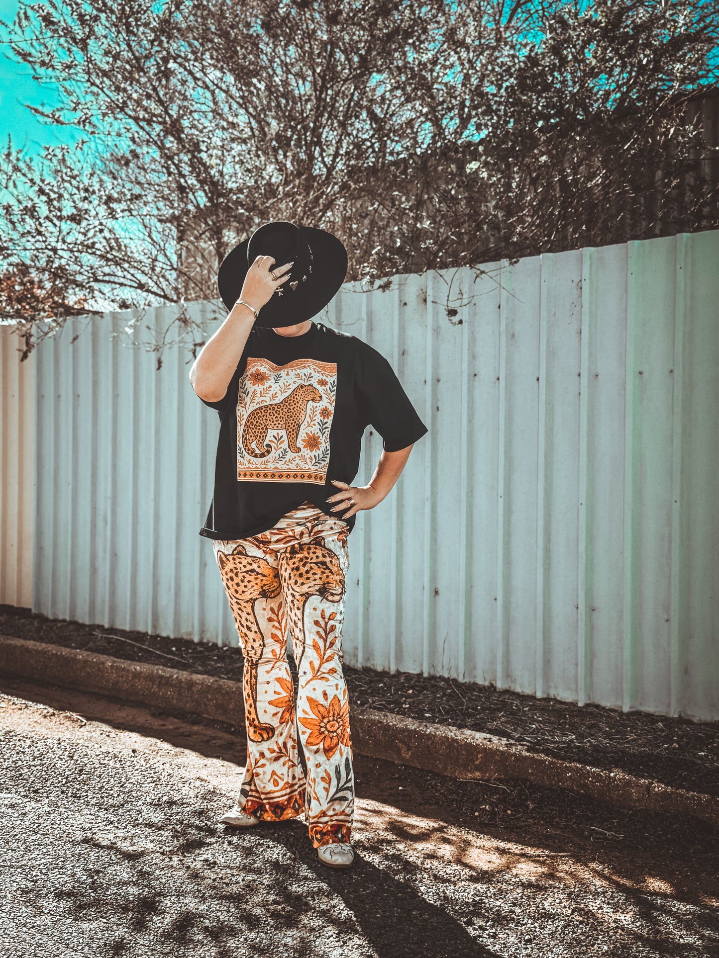 Roar Oversized Tee